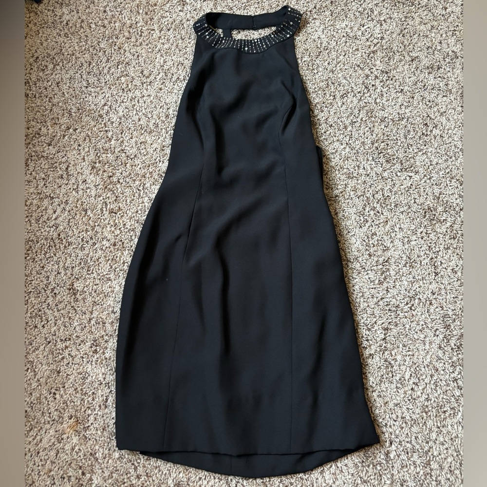 Black dress strappy back, collar